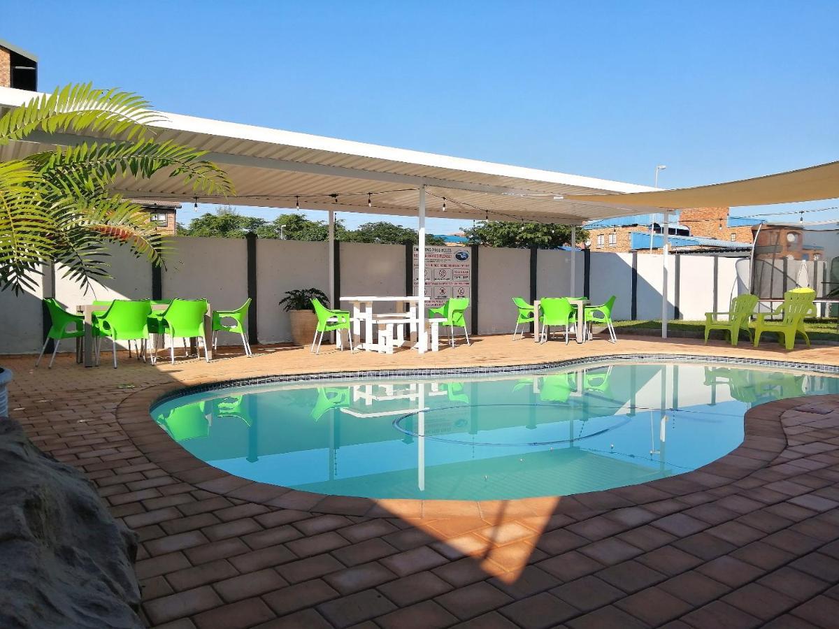 Seagull Lodge Richards Bay Exterior foto